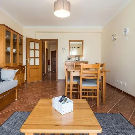 Beachside Golf And Escape By Lisbeyond 塔维拉